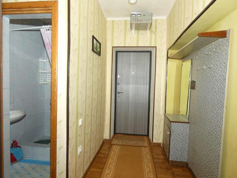 Ferienwohnung Квартира В Пицунде На Агрба 19 К1 Pizunda Exterior foto